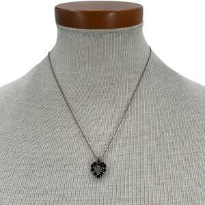 Vintage simple Sterling silver black gemstone heart necklace